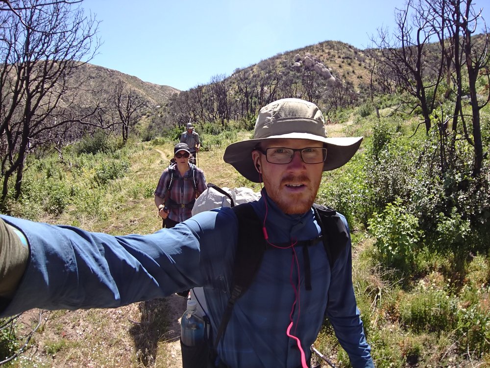  Hiking towards our lunch spot. 