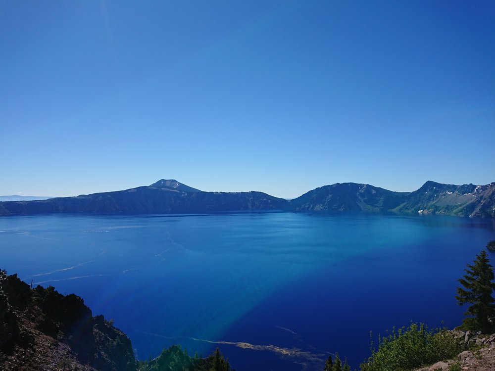  Crater Lake 