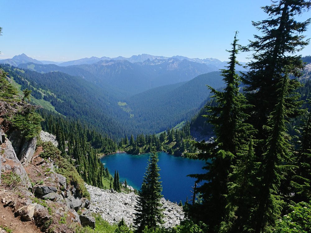  Beautiful lake 