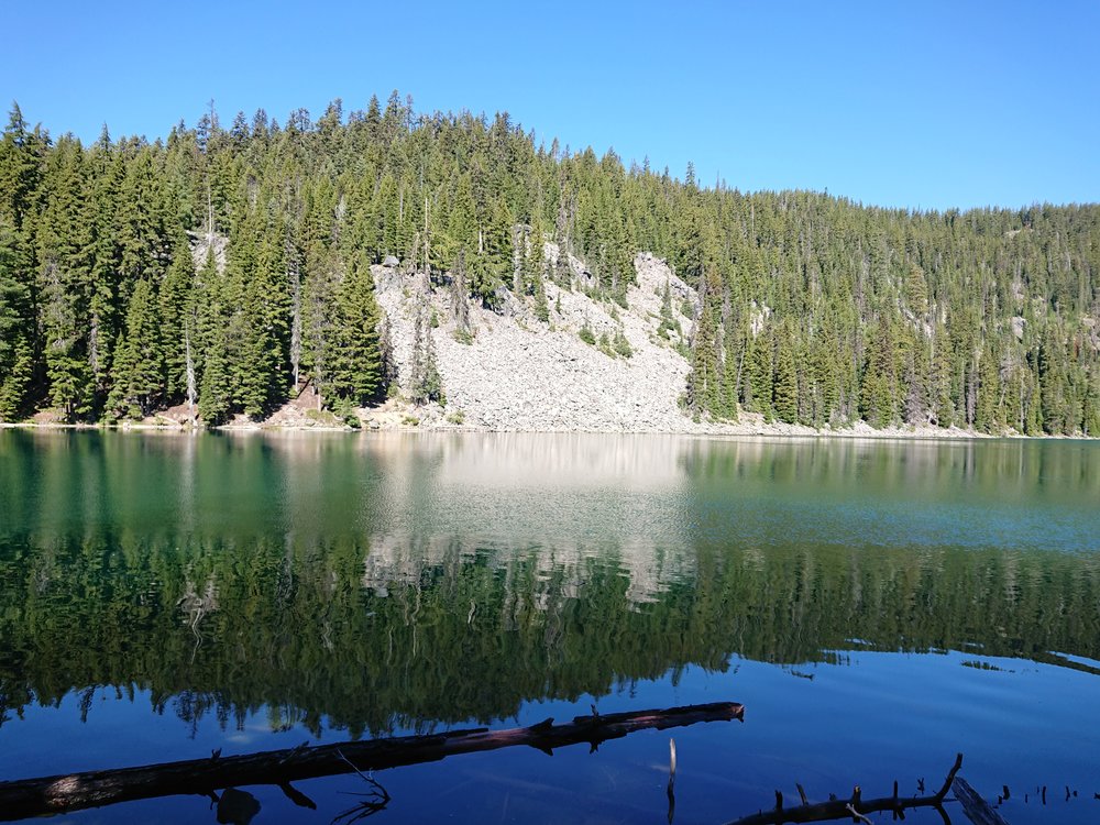  One of the many lakes of the day, this one was luckily mosquito free 