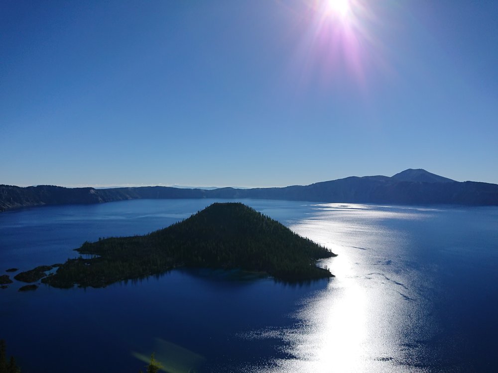  Crater Lake 